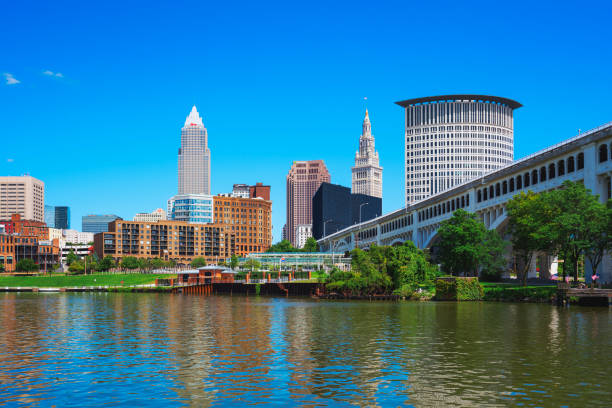 istock Cleveland Ohio Skyline Cityscape 1205842672