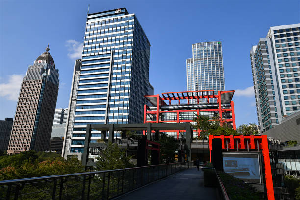 台湾の台北にある新月商店街。 - window office building taipei built structure ストックフォトと画像