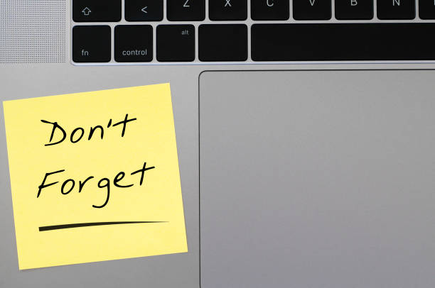 istock Don't forget date meeting remind reminder notepaper business 1205907420