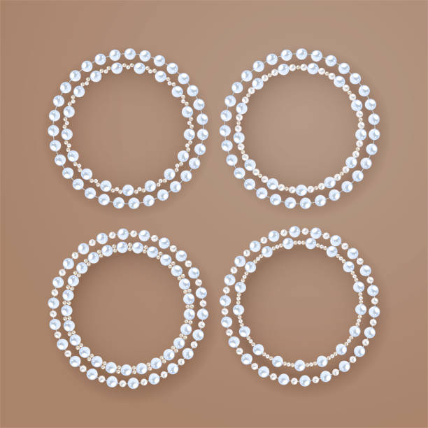 ilustraciones, imágenes clip art, dibujos animados e iconos de stock de marcos de perlas redondas. conjunto de círculos de perlas de doble cuerda sobre fondo biege. - vector love jewelry pearl