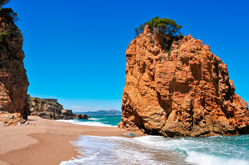 Playa de Cala Illa Roja en la Costa Brava, en Cataluña, España photo
