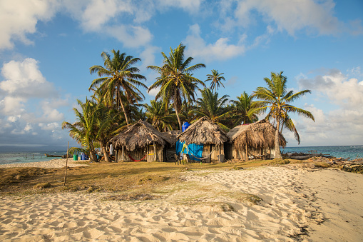 Cabañas en la isla de San Blas photo