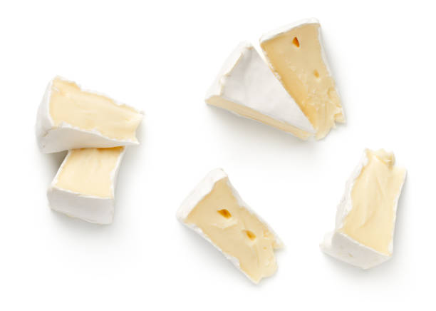 在白色背景上隔離的卡蒙特乳酪 - 金銀畢芝士 個照片及圖片檔