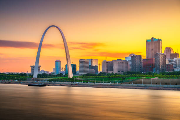 istock St. Louis, Missouri, USA Skyline 1206056363