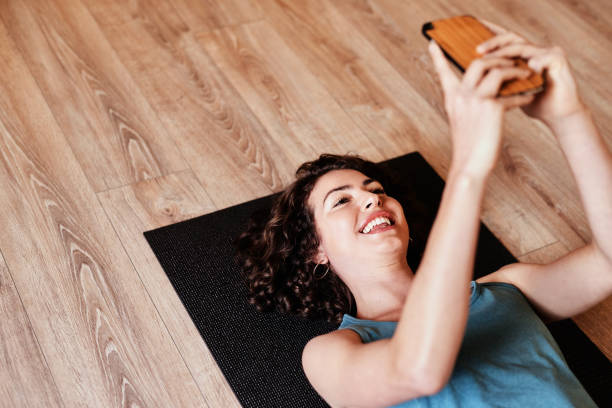 Best Free Yoga Apps for Home Practice