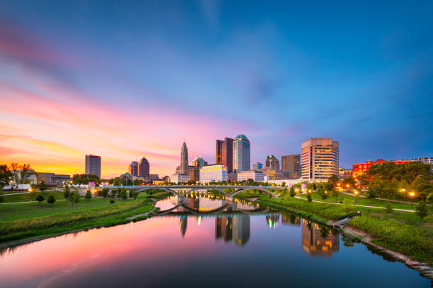 istock Columbus, Ohio, USA Skyline 1206056585