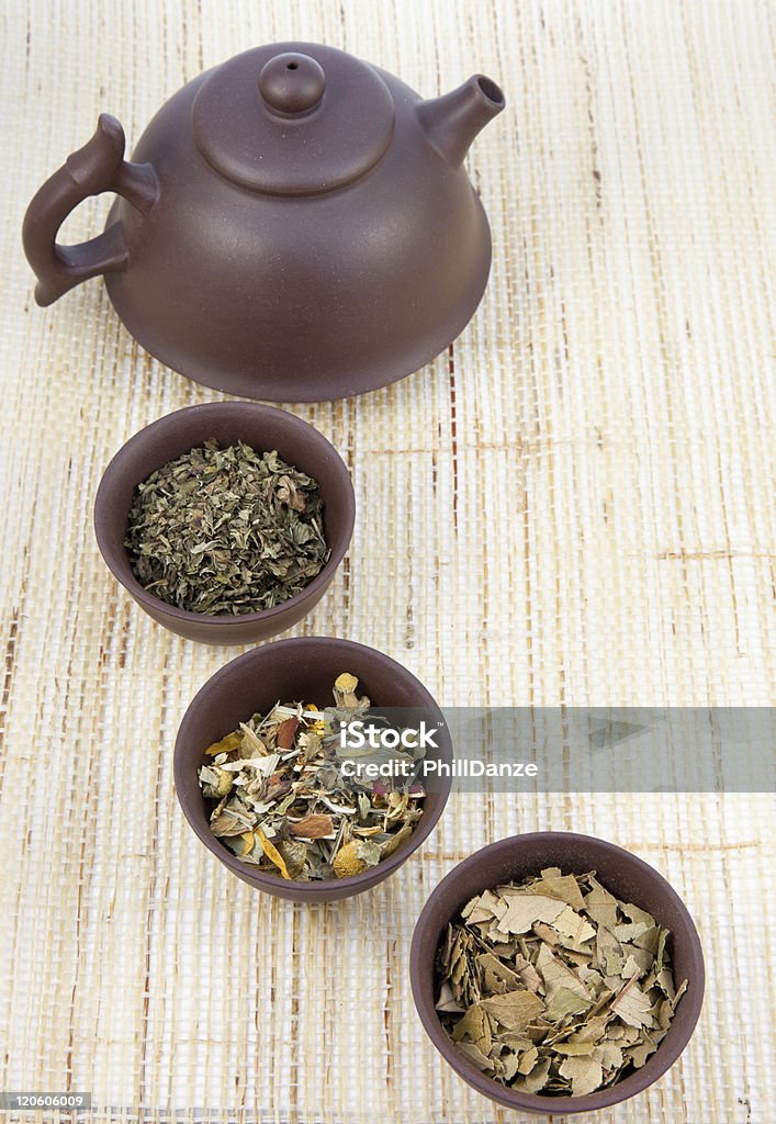 Комплект для приготовления китайского чая и Травяной чай - Стоковые фото Без людей роялти-фри