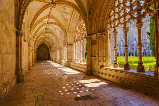 Batalha Monastery - Portugal Batalha Monastery - Portugal - architecture background batalha photos stock pictures, royalty-free photos & images
