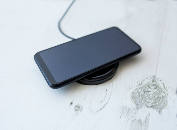 istock Wireless Charger for smartphone 1206071080