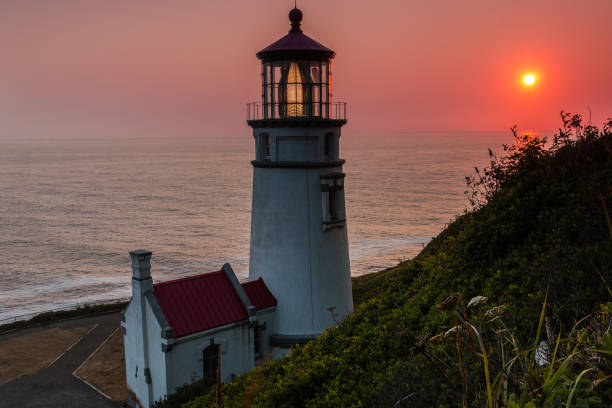 istock Sunset at Heceta Head Lighthouse 1206085728