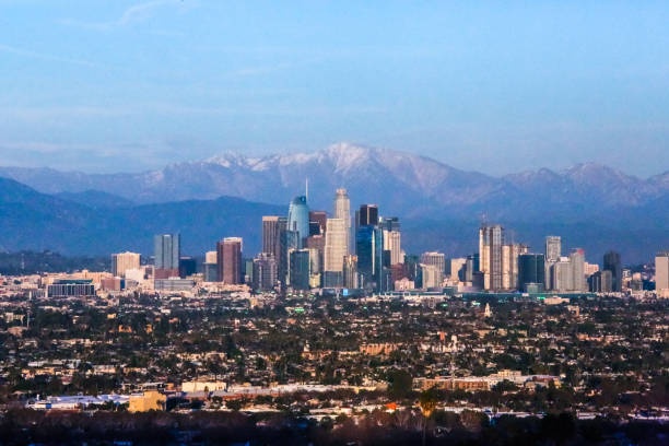 istock Los Angeles Skyline at Dusk 1206095965