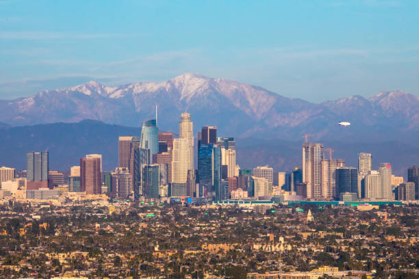 istock Los Angeles Skyline at Dusk 1206096647
