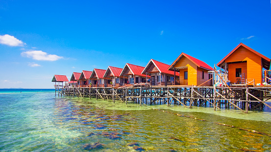 Beautiful Floating Budget Resort at Mabul Island