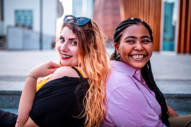 istock Two friends outdoors 1206205176