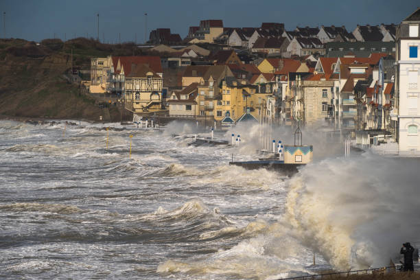 istock notice of strong storm on the coast 1206257197
