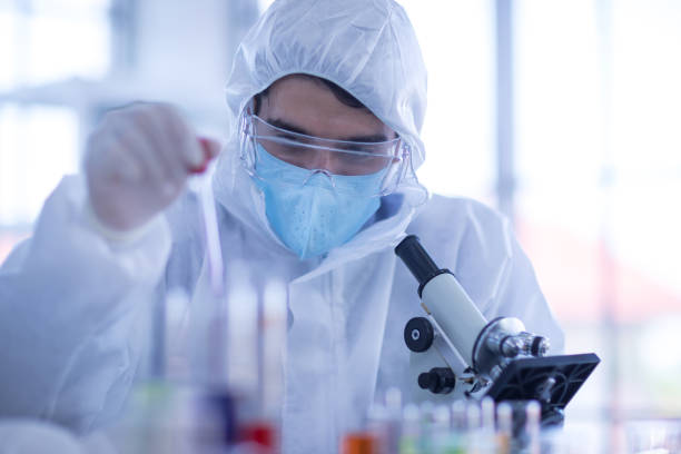 istock Male scientists is experimenting with chemicals in the laboratory. 1206272583