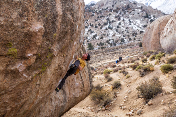 istock Bouldering outdoors 1206350135