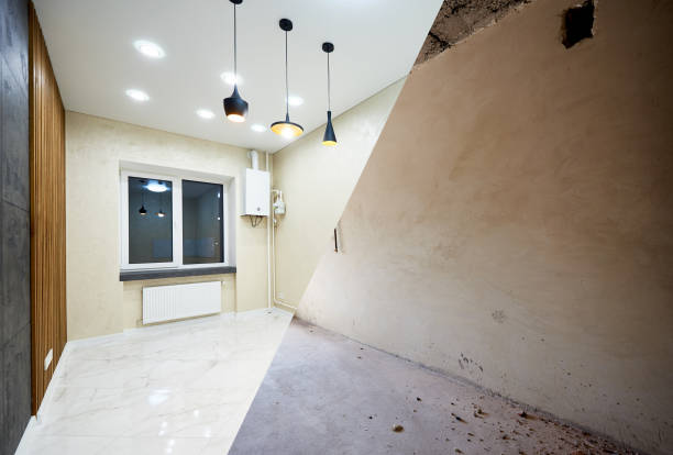 istock Room in apartment before and after renovation works 1206374331
