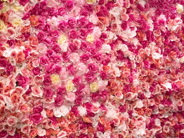 istock Walls with artificial flowers 1206380465