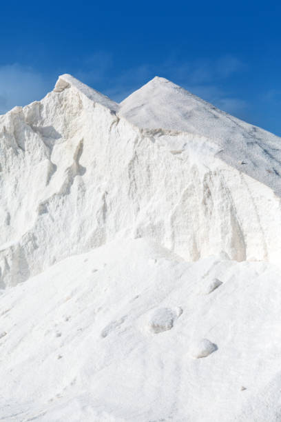 istock Salt Mountains Mountains of salt 1206393710