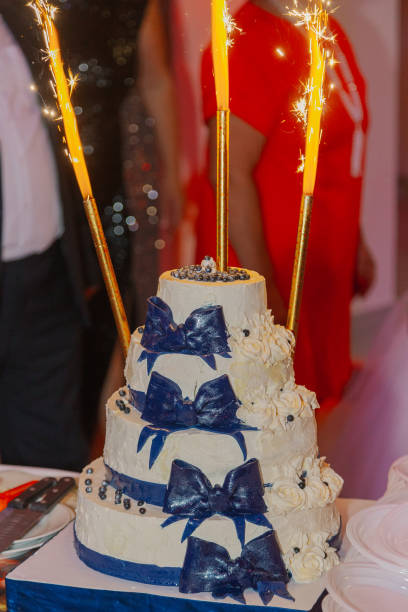 istock Beautiful wedding cake at a banquet on a happy wedding day 1206425202