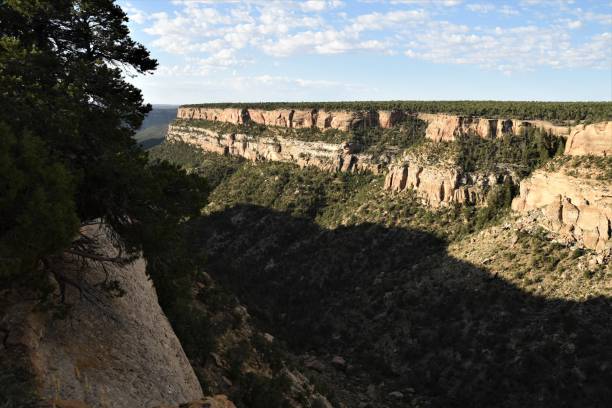 istock House of Many Windows & Cliff Canyon 1206501113