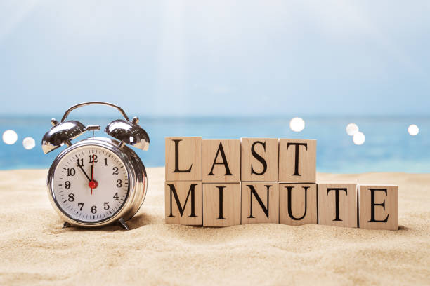 istock Last Minute Alarm Clock On Beach 1206507510