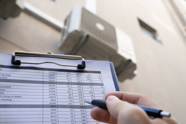 isıtma, havalandırma ve klima denetimi - isıtma tesisatı mühendisi stok fotoğraflar ve resimler