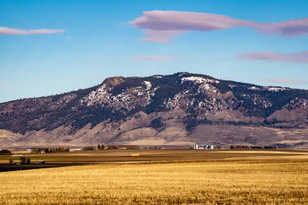 Photo of Mount Harris in eastern Oregon's Grande Ronde Valley