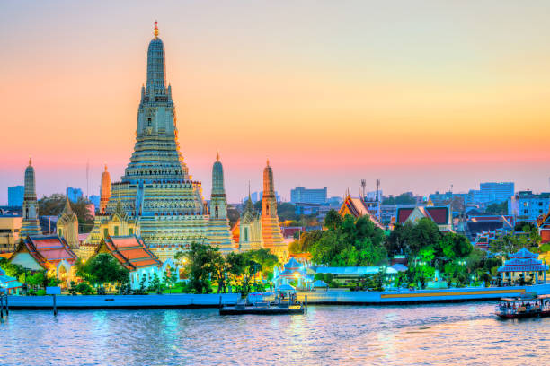 istock Wat Arun, Bangkok, Thailand 1206542321