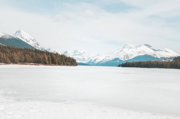 istock Moraine Lake frozen in Banff 1206557101