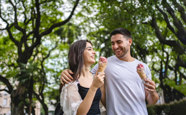 istock Ice cream date in Buenos Aires 1206721706
