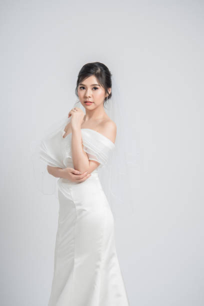 istock Beautiful young Asian bride 1206724553