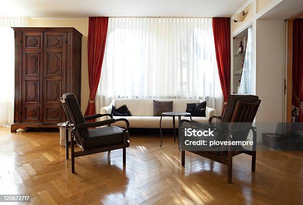 Interni Casa Nizza Soggiorno Arredamento Classico - Fotografie stock e altre immagini di Accogliente - Accogliente, Ambientazione interna, Ampio