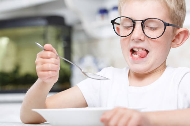 istock child does not want to eat 1206740048