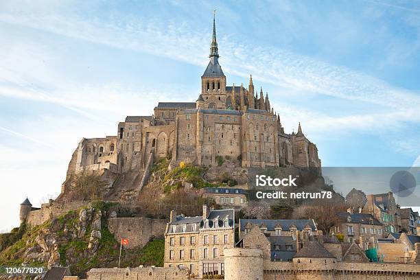 Photo libre de droit de Le Montsaintmichel banque d'images et plus d'images libres de droit de Abbaye - Abbaye, Architecture, Bleu