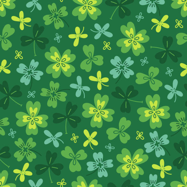 день святого патрика бесшовный у�зор с красочными клеверами - st patricks day backgrounds clover leaf stock illustrations