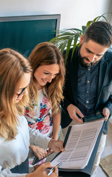 istock Businesspeople having an informal work meeting 1206819131