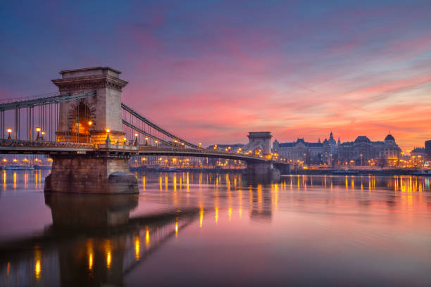 budapest, hungary. - budapest chain bridge panoramic hungary imagens e fotografias de stock