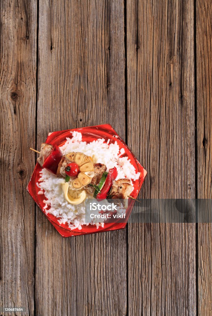 shish kebab di pollo riso e - Foto stock royalty-free di Aglio - Alliacee