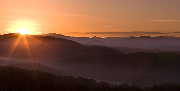 istock Sunrise over Smoky Mountains 120690877