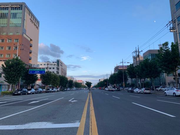 istock In the middle of the road 1206957497