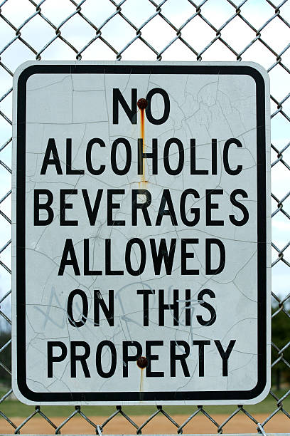 istock No alcoholic beverages sign 120697218