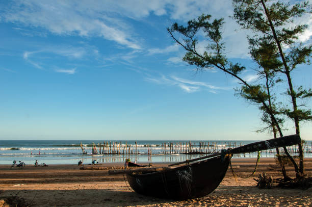 istock A boat by the sea 1206989178