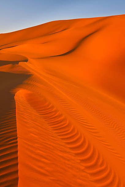 dunes-ubari-wüste, sahara, libyen - ubari stock-fotos und bilder