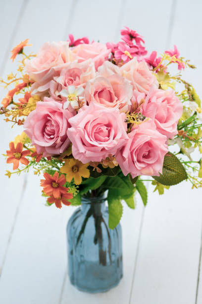 istock A bouquet of pink roses 1207014211