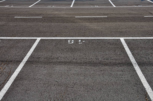 istock dividing lines asphalt paved parking lot 120703110