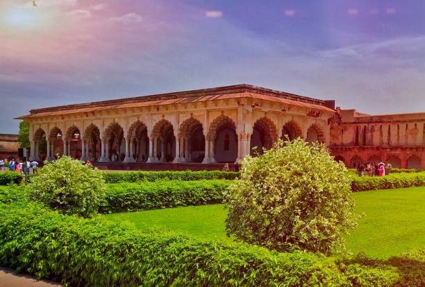 istock Ancient meeting hall of kings in agra 1207050452