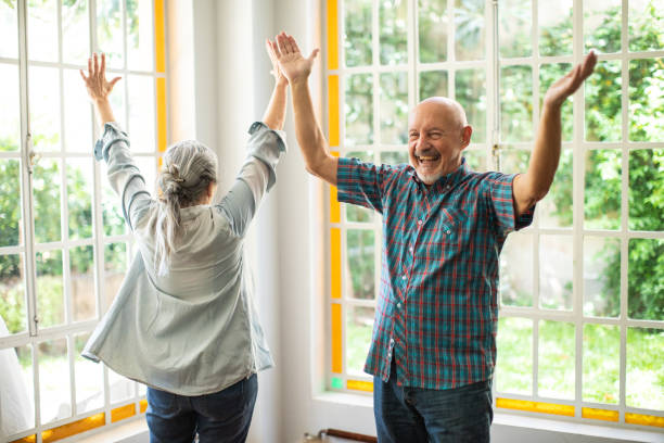 istock Age is not important when we are together 1207052018