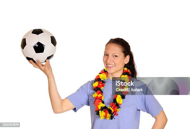 Junge Frau Als Fußballfan Stockfoto und mehr Bilder von Attraktive Frau - Attraktive Frau, Bildkomposition und Technik, Blick in die Kamera